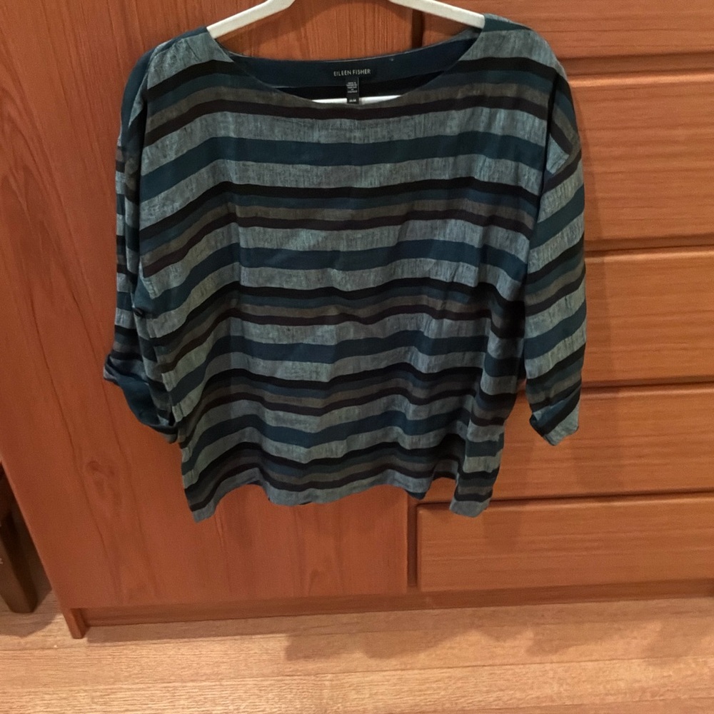 ❌ Eileen Fisher Striped linen top M❌ - Picture 2 of 3